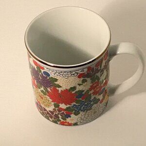 Floral mug made  in Japan